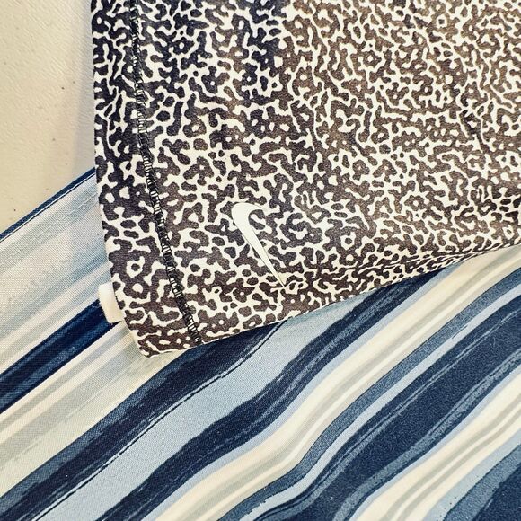 Tank Tops - Picture 10 of 12